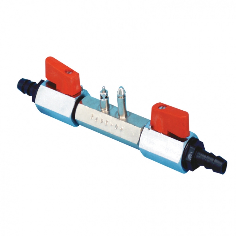 Robinet essence 2 voies tuyau D10mm